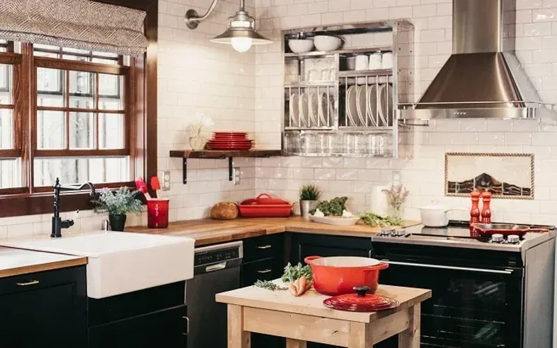 A photo illustrating cool kitchen gadgets and tools
